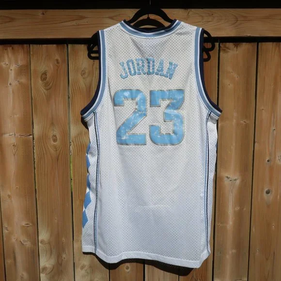 COPY - Micheal Jordan North Carolina Jersey - Picture 3 of 4